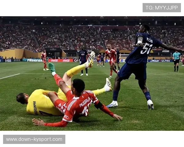 拜仁伤病更新：穆西亚拉恢复顺利，格雷罗即将归队