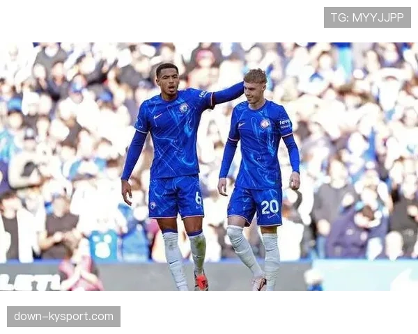 切尔西3-2逆转曼联,帕尔默上演帽子戏法